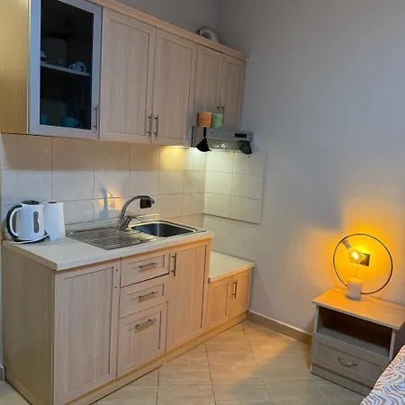 Nexttoseagolemap2 Apartmán Golem (Tirana)